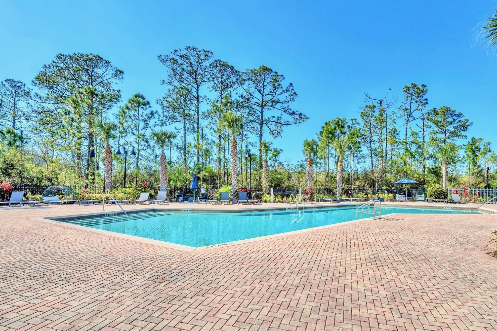 Modern 3Br Near Disney - Pool And Hot Tub! オーランド エクステリア 写真